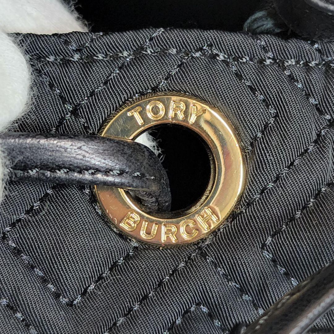 美品 Tory Burch リュック キルティング タッセル デカロゴ