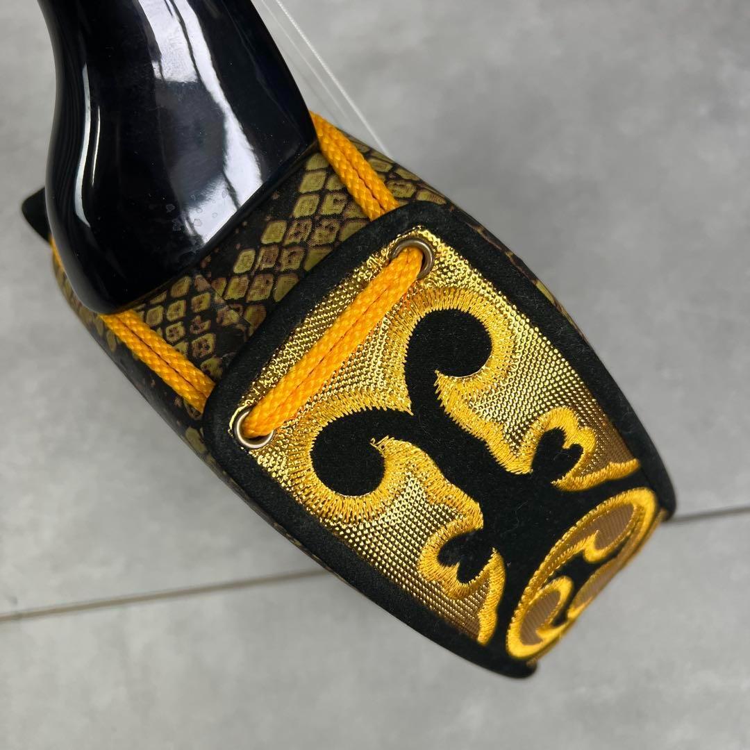 美品 沖縄三線 初心者 2WAYセミハードケース 人口皮 爪 うま 演奏 初心者おすすめ 美品 沖縄三線 初心者 2WAYセミハードケース