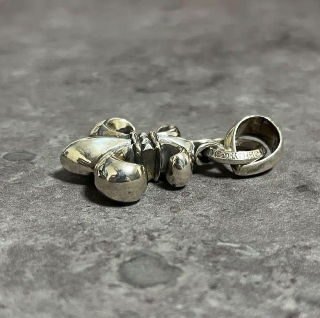 Chrome Hearts BSフレアチャーム with ベイル