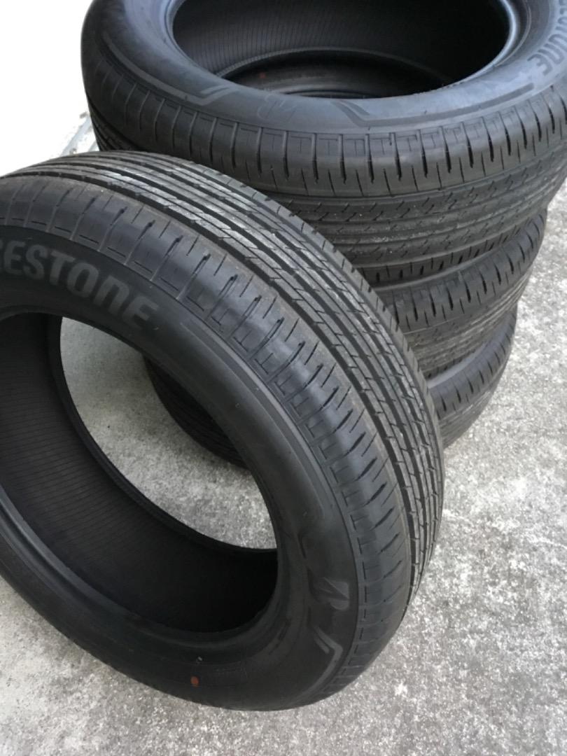 ブリヂストン　アレンザH/L33 225/60 R18 100V