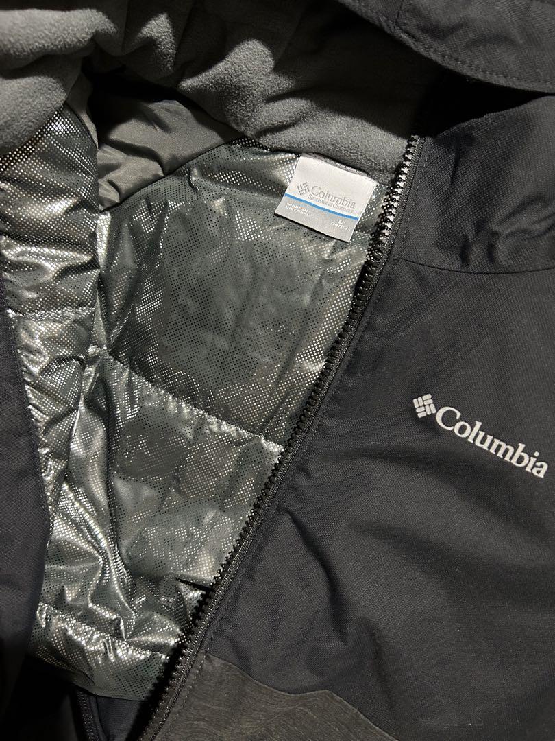 Columbia コロンビア　黒 スノージャケット 新品　160センチ