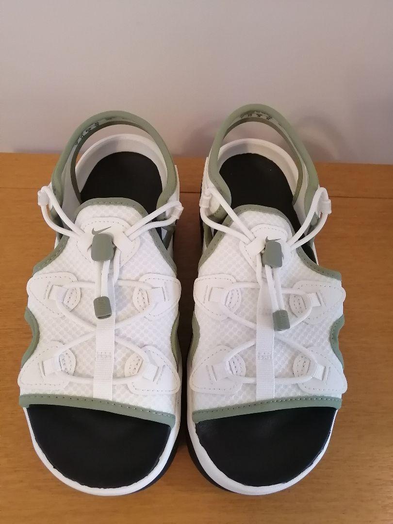Nike ウィメンズエアマックス　ココサンダル　TRK34