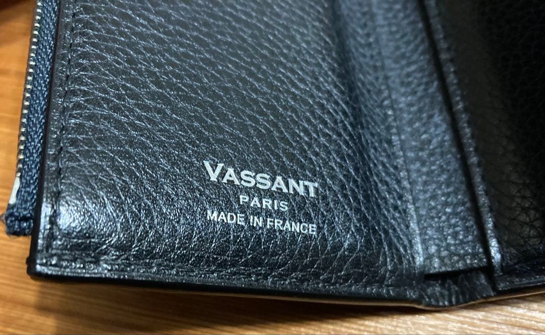 VASSANT ヴァッサン コンパクトウォレット Trifold Wallet VASSANT ヴァッサン コンパクトウォレット Trifold Wallet