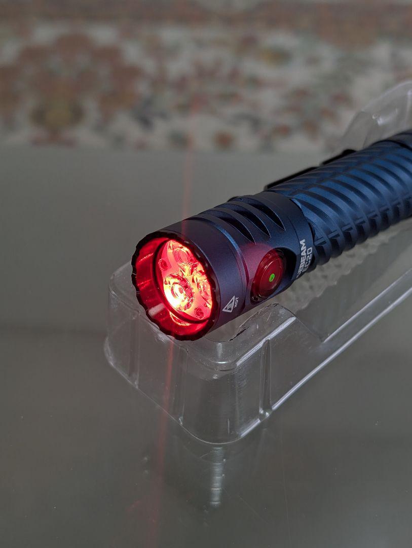 ACEBEAM EC20 3コアLED＋補助RGB 2800lm 370メートル