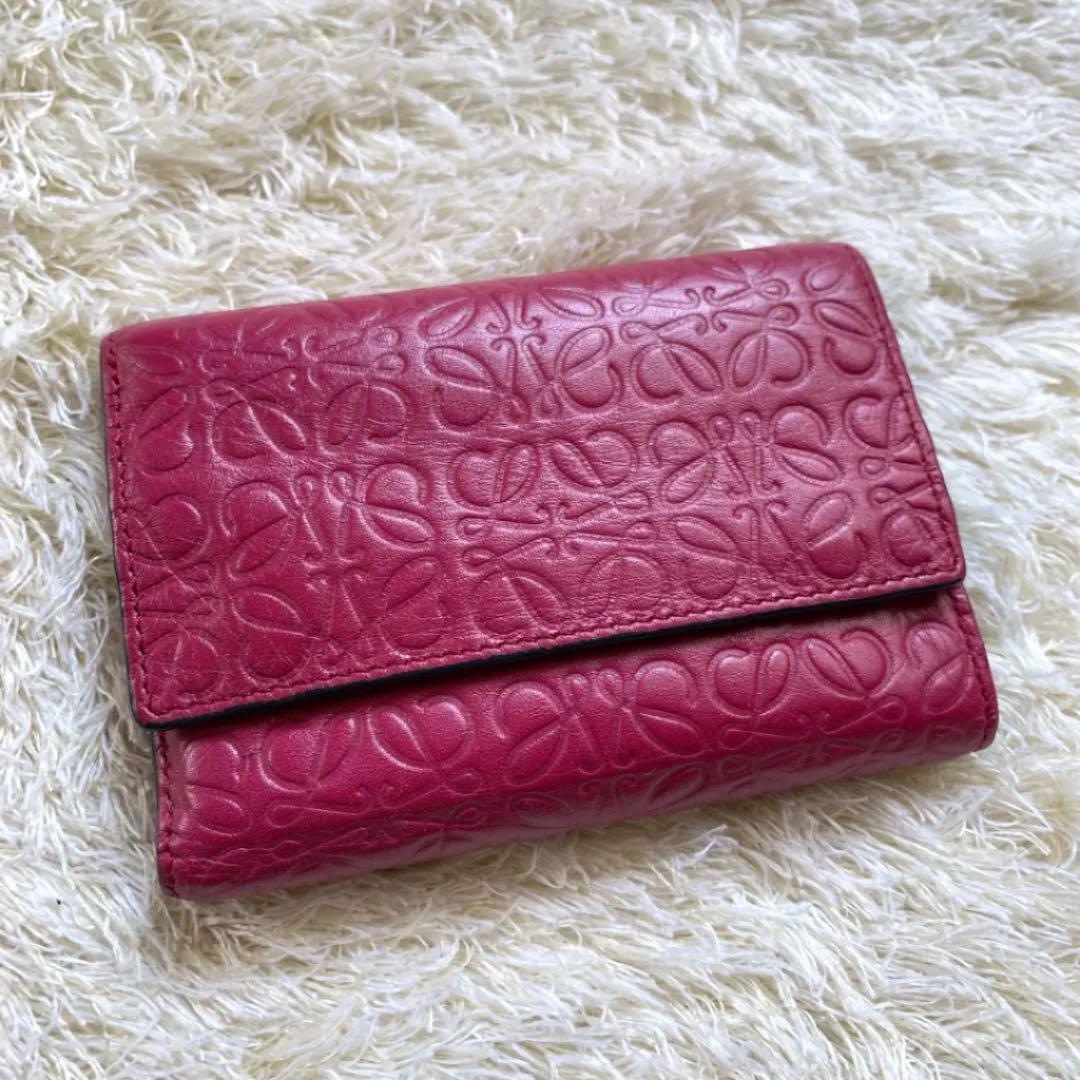 レッド系おすすめネット 【美品】LOEWE ロエベ 三つ折り財布 アナグラム 型押し レッドチェリー 折り財布 小物レッド系-WWW.MARENGOEF.COM レッド系おすすめネット 【美品】LOEWE ロエベ 三つ折り財布 アナグラム 型押し レッドチェリー 折り財布 小物レッド系-WWW.MARENGOEF.COM