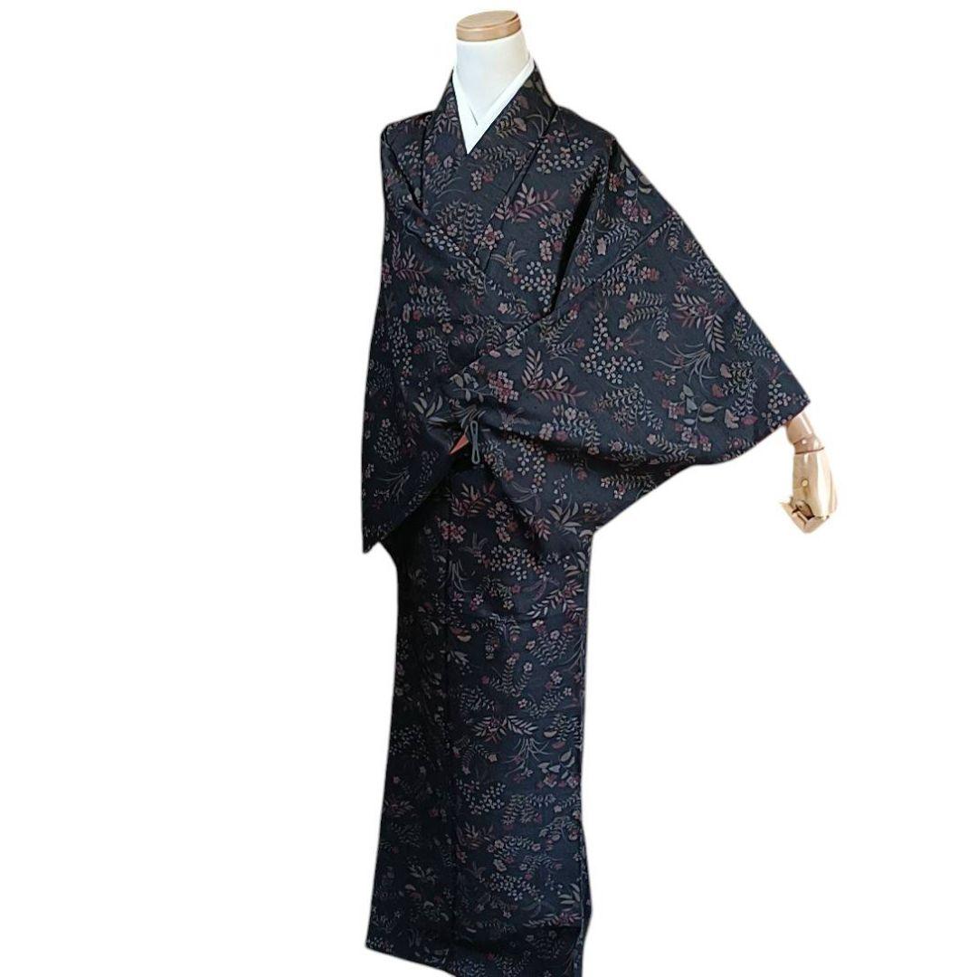 人気商品ランキング 170 華 黒 植物 花 生つむぎ 紬 着物・浴衣