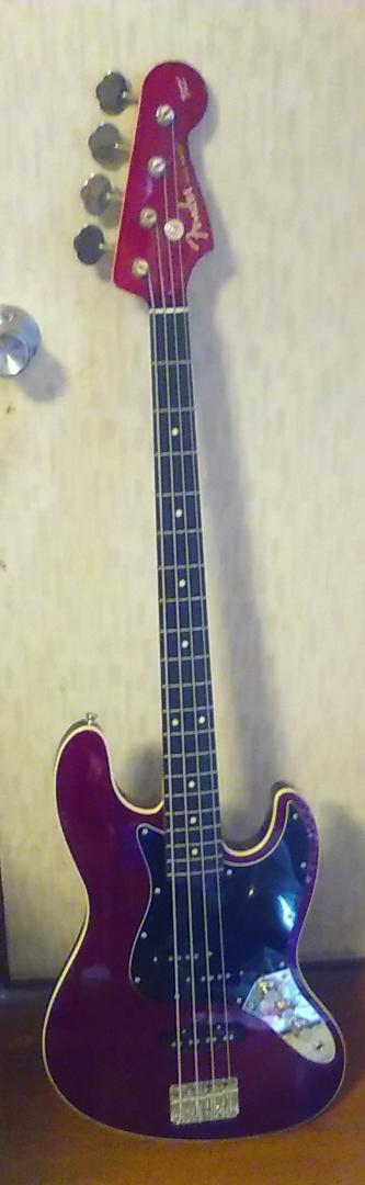 ベース Fender Japan AERODYNE AJB OCR