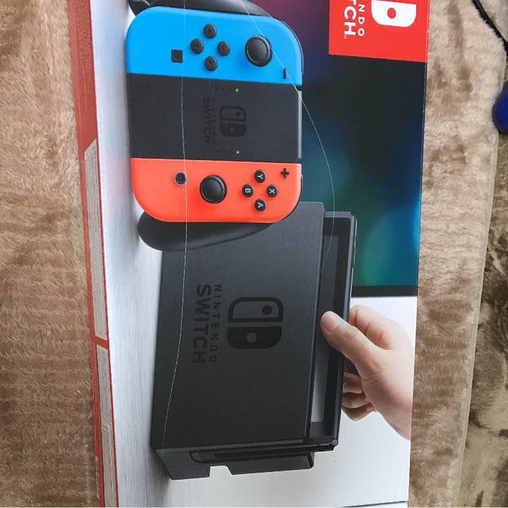 任天堂 Switch