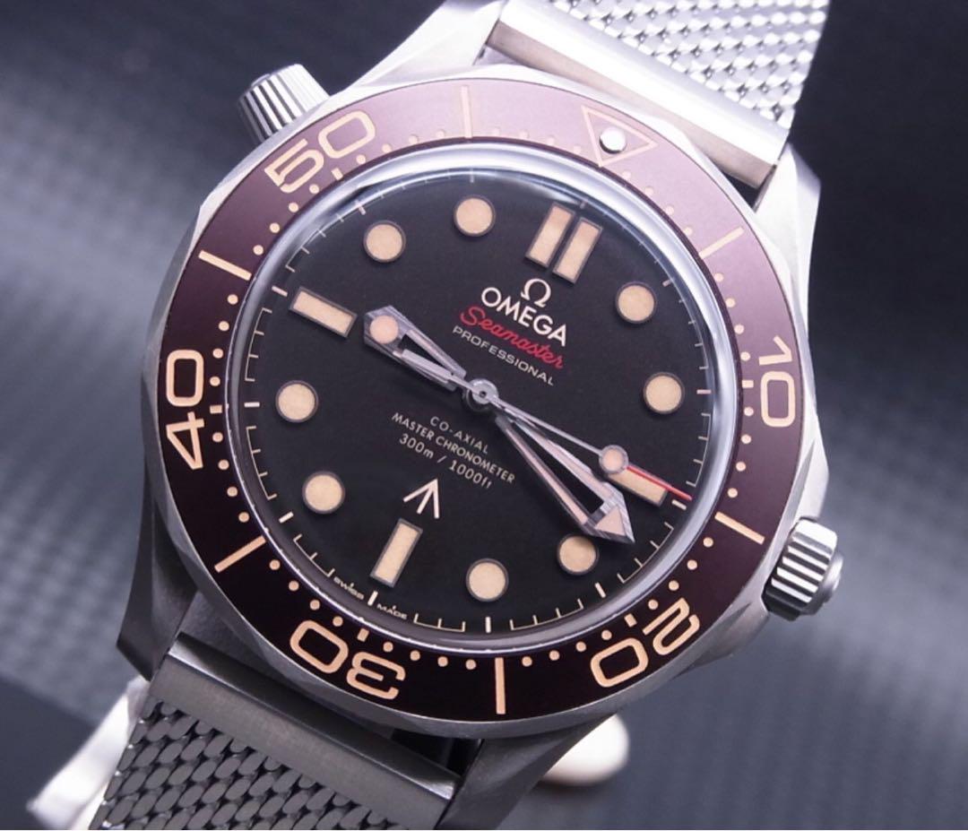 ムーブ28800振動自動巻ビンテージ007本体と付属品のセット