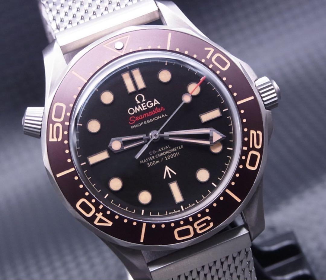ムーブ28800振動自動巻ビンテージ007本体と付属品のセット