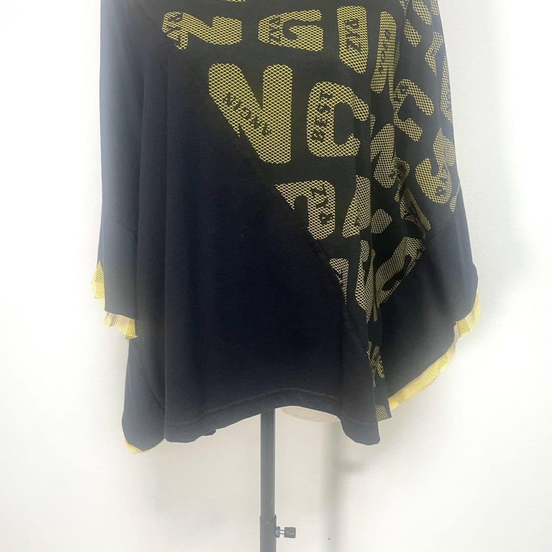 正規店仕入れの 美品 エイココンドウ EB ロゴプリント ブラックイエロー チ トップス