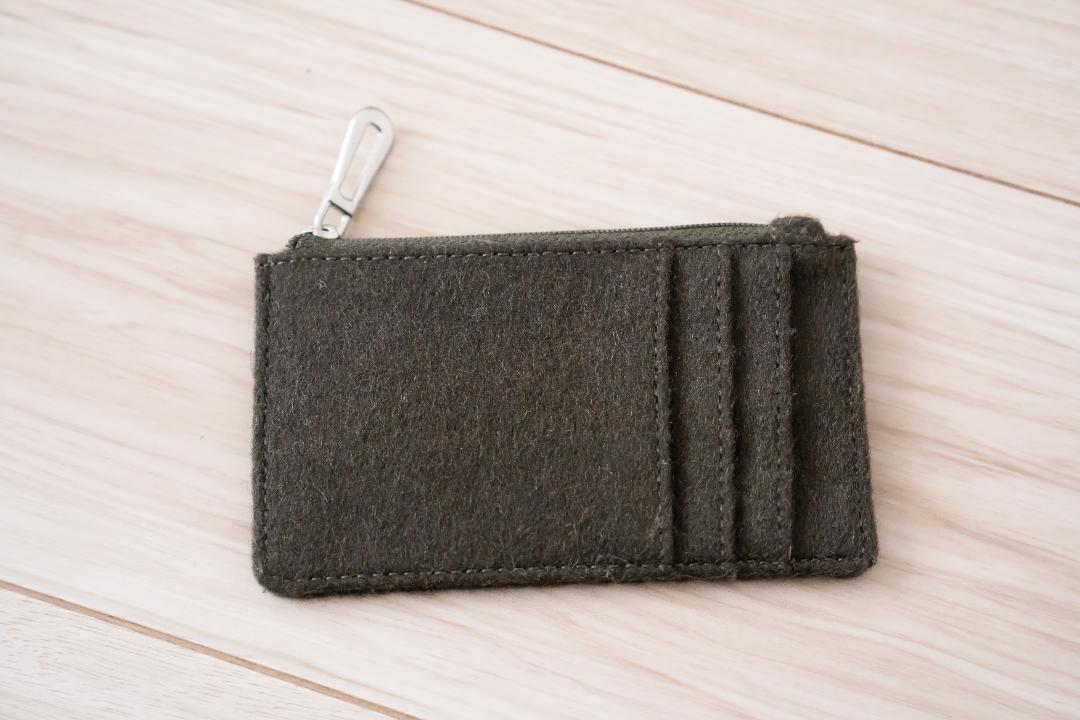 【Barneys New York】カードケース BARNEYS NEW YORK レザー カードケース 黒/青 - メルカリ