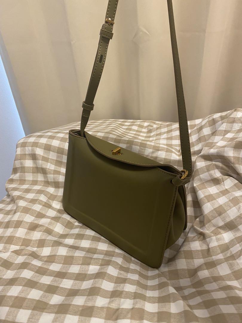 高 品質ファッション - 【美品】ROPÉ【EPOR】ヒネリフラップ