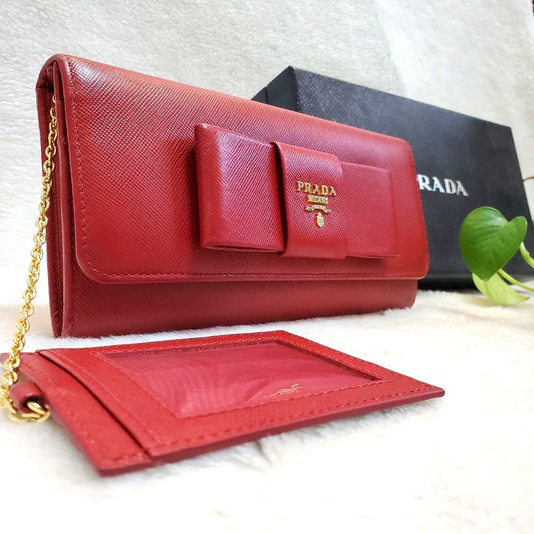 美品 プラダ　長財布 サフィアーノ フィオッコ ロゴ リボン 赤