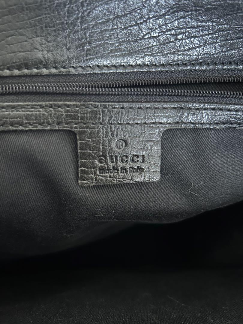 Gucci ブラックキャンバスバッグ