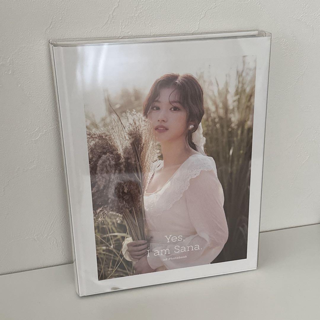 Yes.,I am Sana. TWICE サナちゃん 写真集 - メルカリ