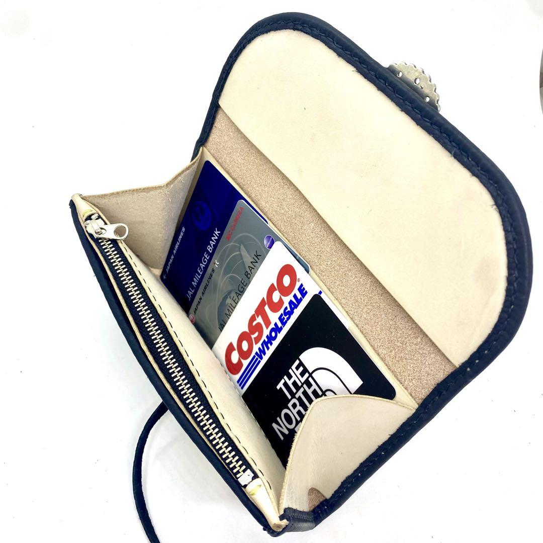 ファッションなデザイン SALE‼️本革 セミロング財布フラワーコンチョ BKブラック黒 革紐 財布・ケース・小物入れ