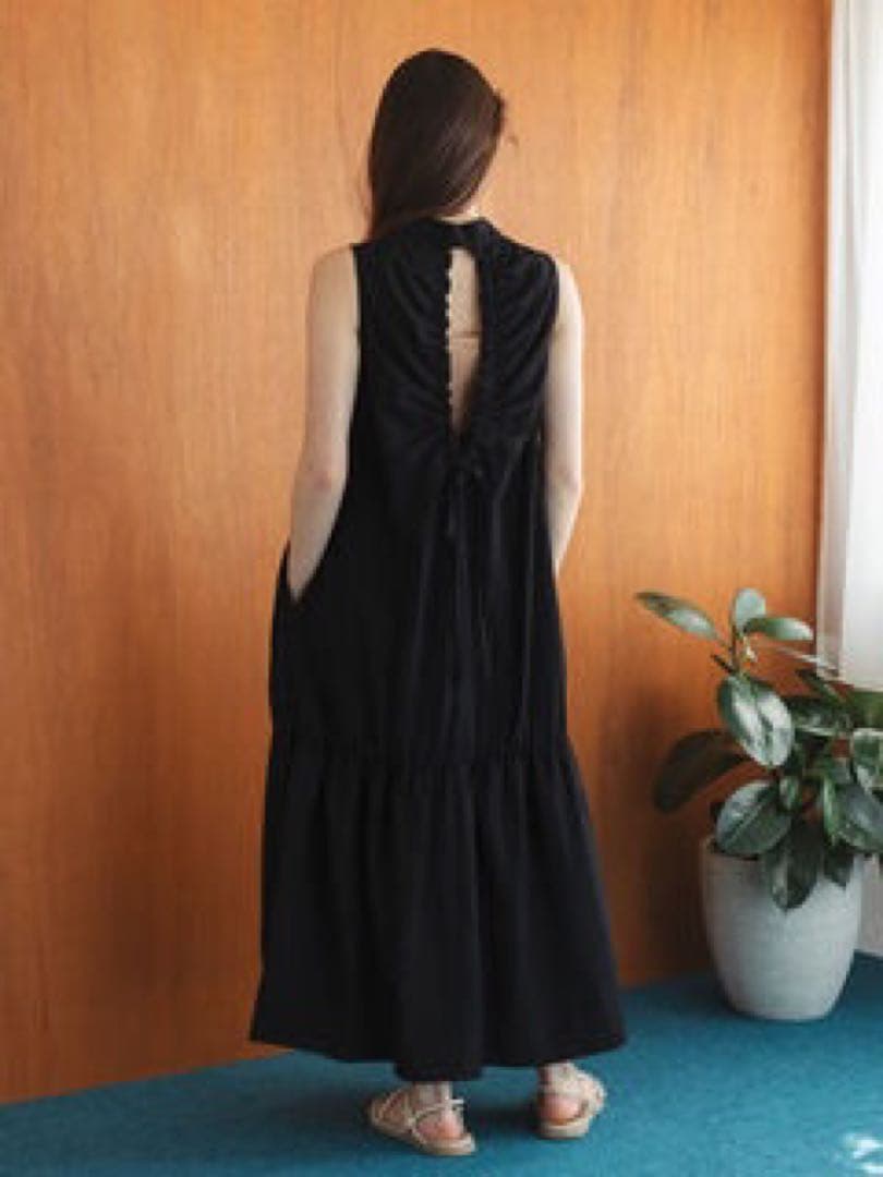 sō4ū バックオープンワンピース　ブラック