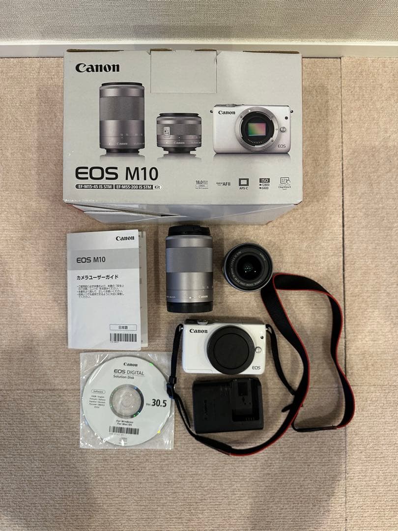 Canon EOS M10 Wズームキット WH EOS M10 Wズームキット クラス別