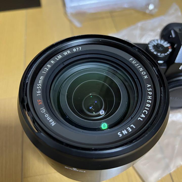 美品　fujifilm xf16-55mm f2.8 fujinon
