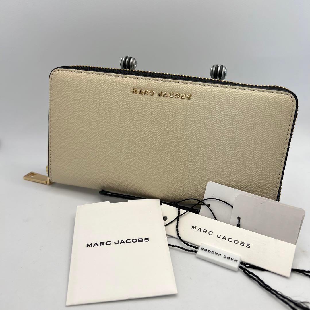 【美品】MARC JACOBS 長財布　ゴールドロゴ