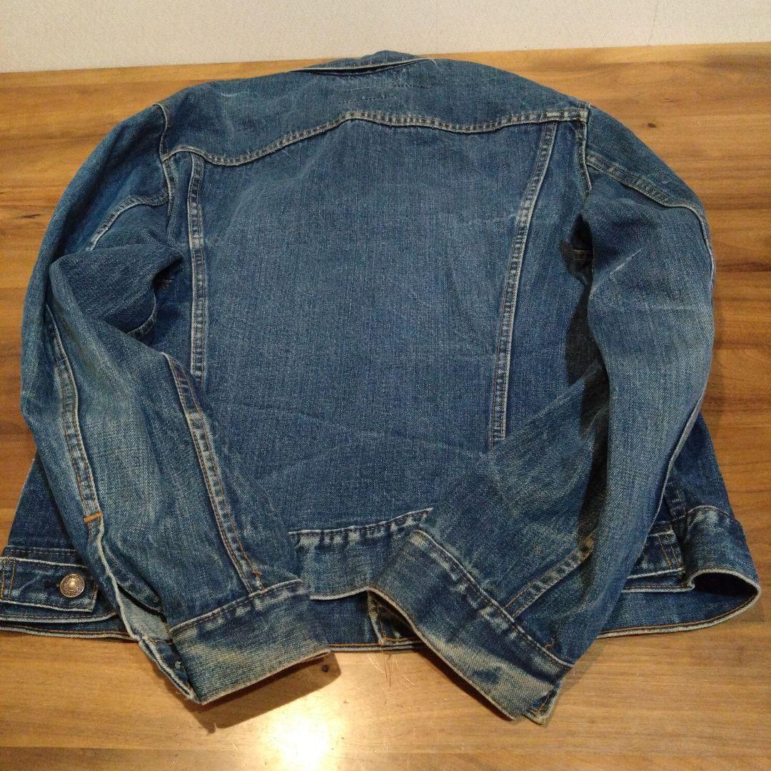 Levi's デニムジャケット　70505-0217　ケアタグ付き