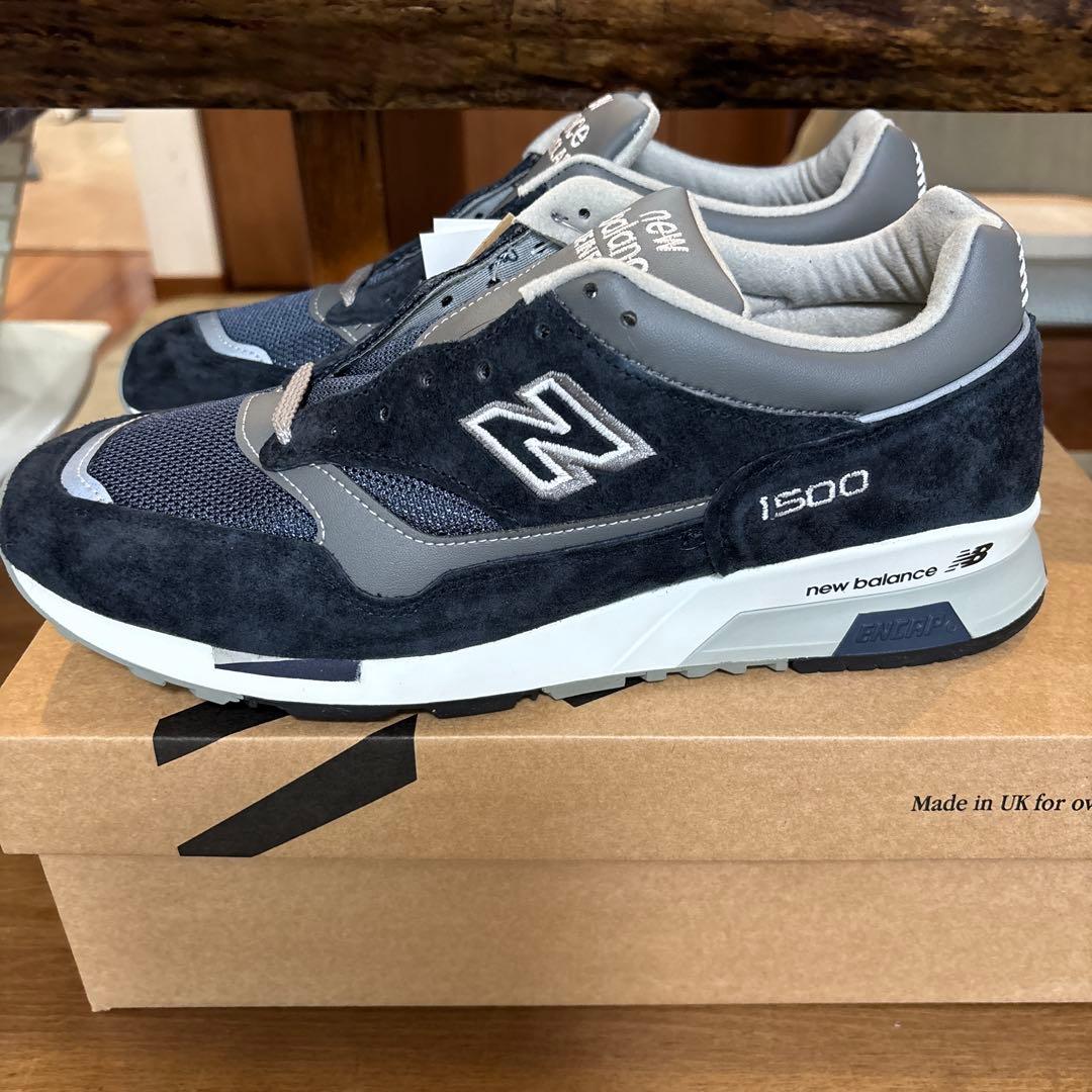 新品new balance M1500PNV ネイビー/グレー28㌢ 新品new balance M1500PNV ネイビー/グレー28㌢