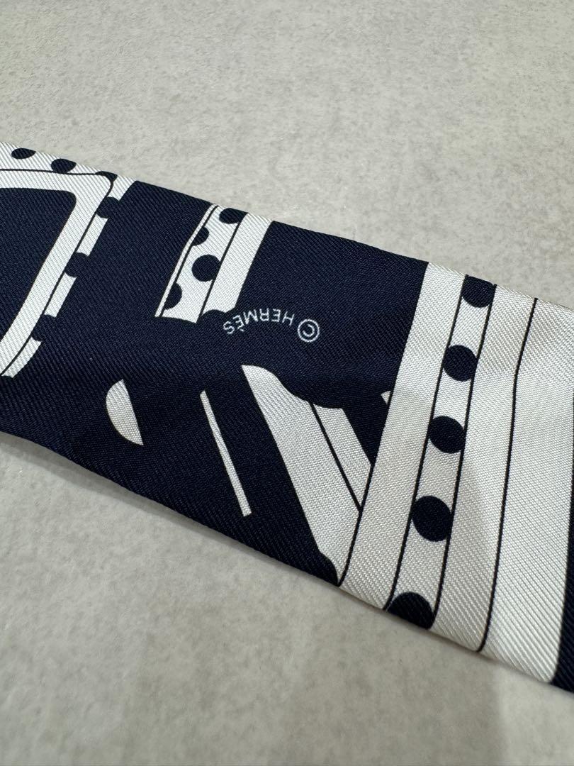 エルメス ツイリー ネイビー