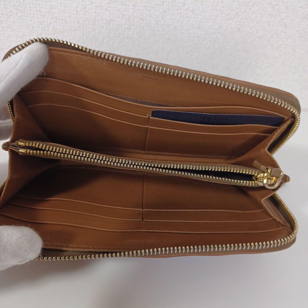PRADA ブラウン 長財布 ✨オシャレ✨PRADA プラダ 長財布 ブラウン