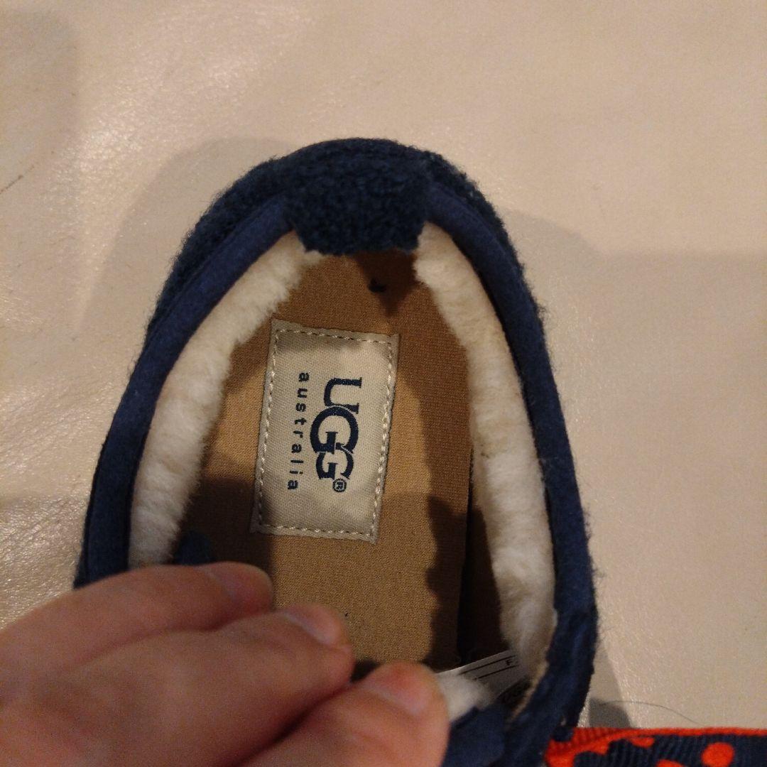 未使用 Ugg スニーカー 紺 w evera78 限定 替え紐あり レア