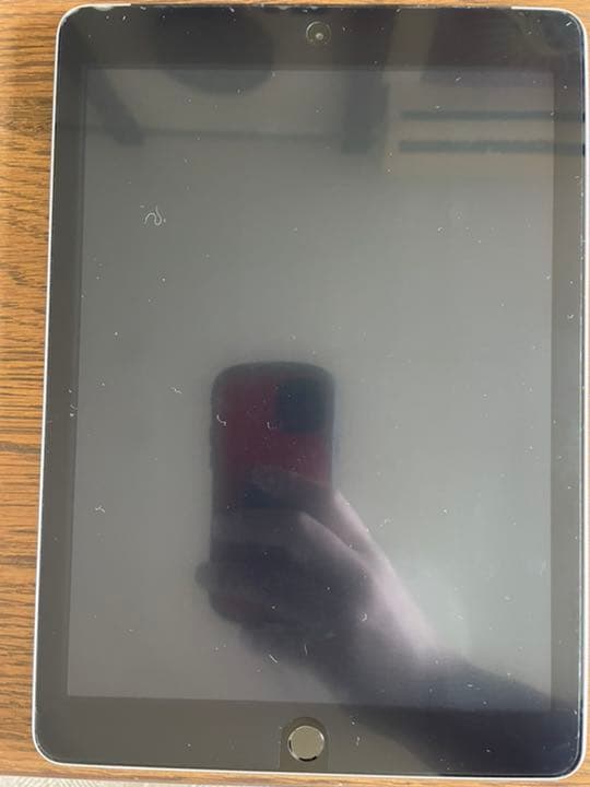 本日のみ値下げ! iPad (第6世代)32GB au property-madagascar.com