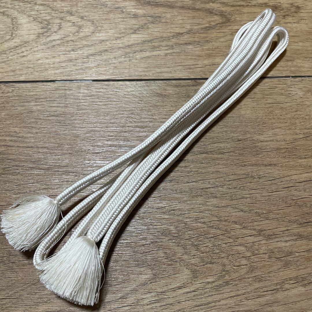 白 帯締め
