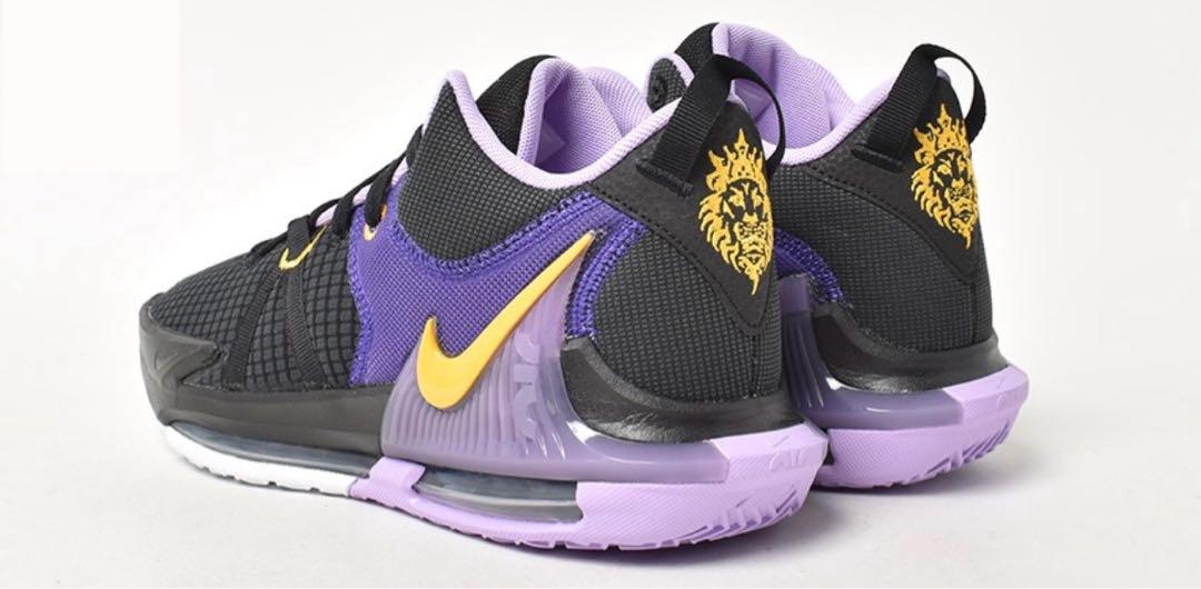 シューズ(男性用) NIKE LeBron Witness VII