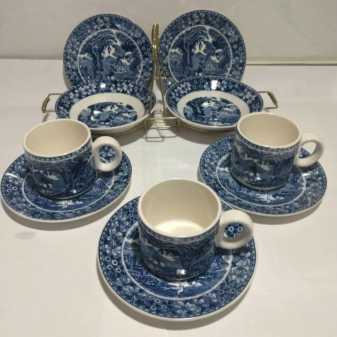 コーヒーカップ・コーヒーソーサー・ゼザート皿 3客