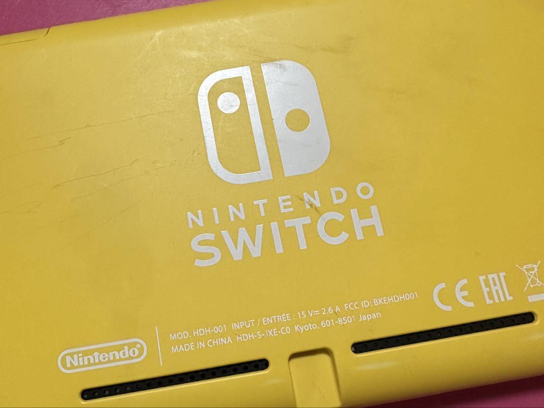 Nintendo switch lite スイッチ　ライト　本体　アダプター付 任天堂 スイッチライト 充電器 スタンド スイッチ Switch Lite