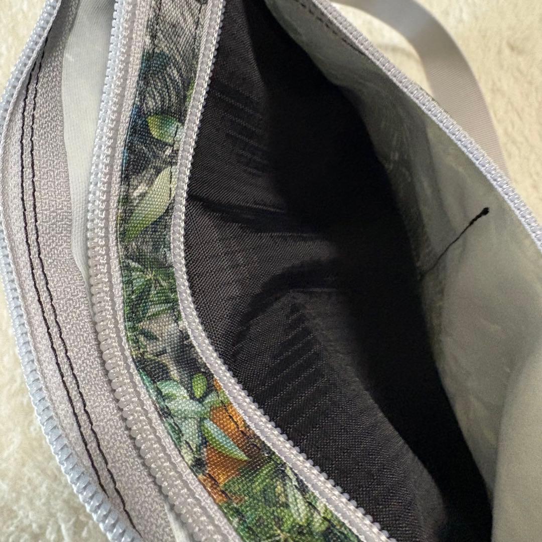 グレゴリー ×エルネストクリエイティブアクティビティ 屋久島サコッシュ M 美品 グレゴリー ×エルネストクリエイティブアクティビティ 屋久島サコッシュ M 美品