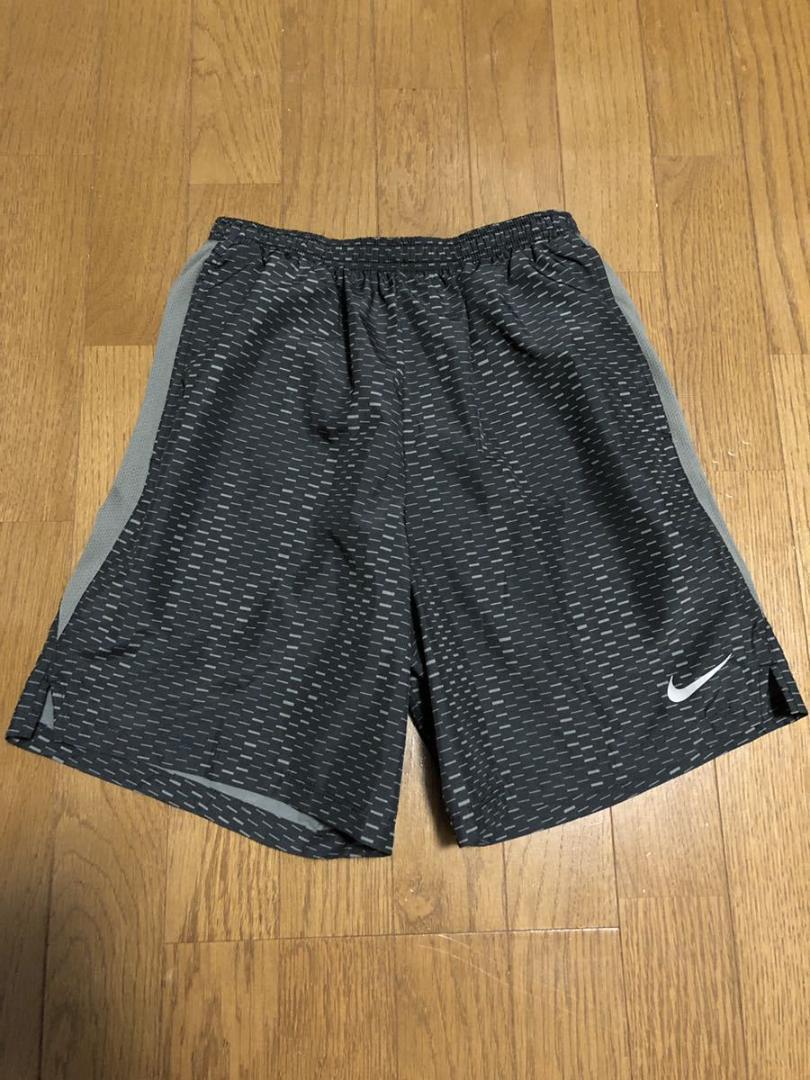 NIKE ナイキ ランニングパンツ ランパン S黒 短距離マラソン駅伝ジョギング