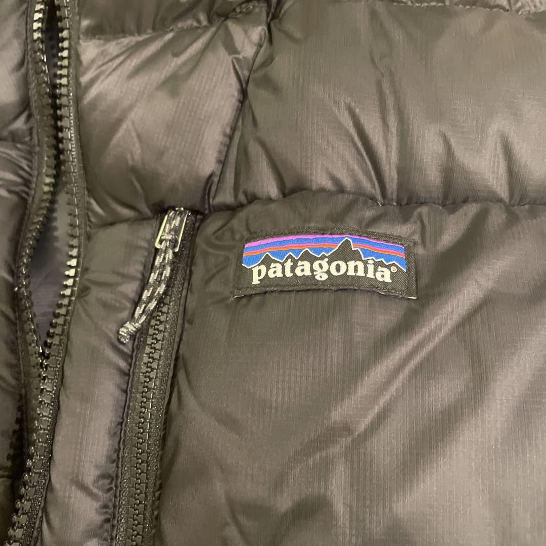 patagonia ブラック ダウンジャケット フード付き