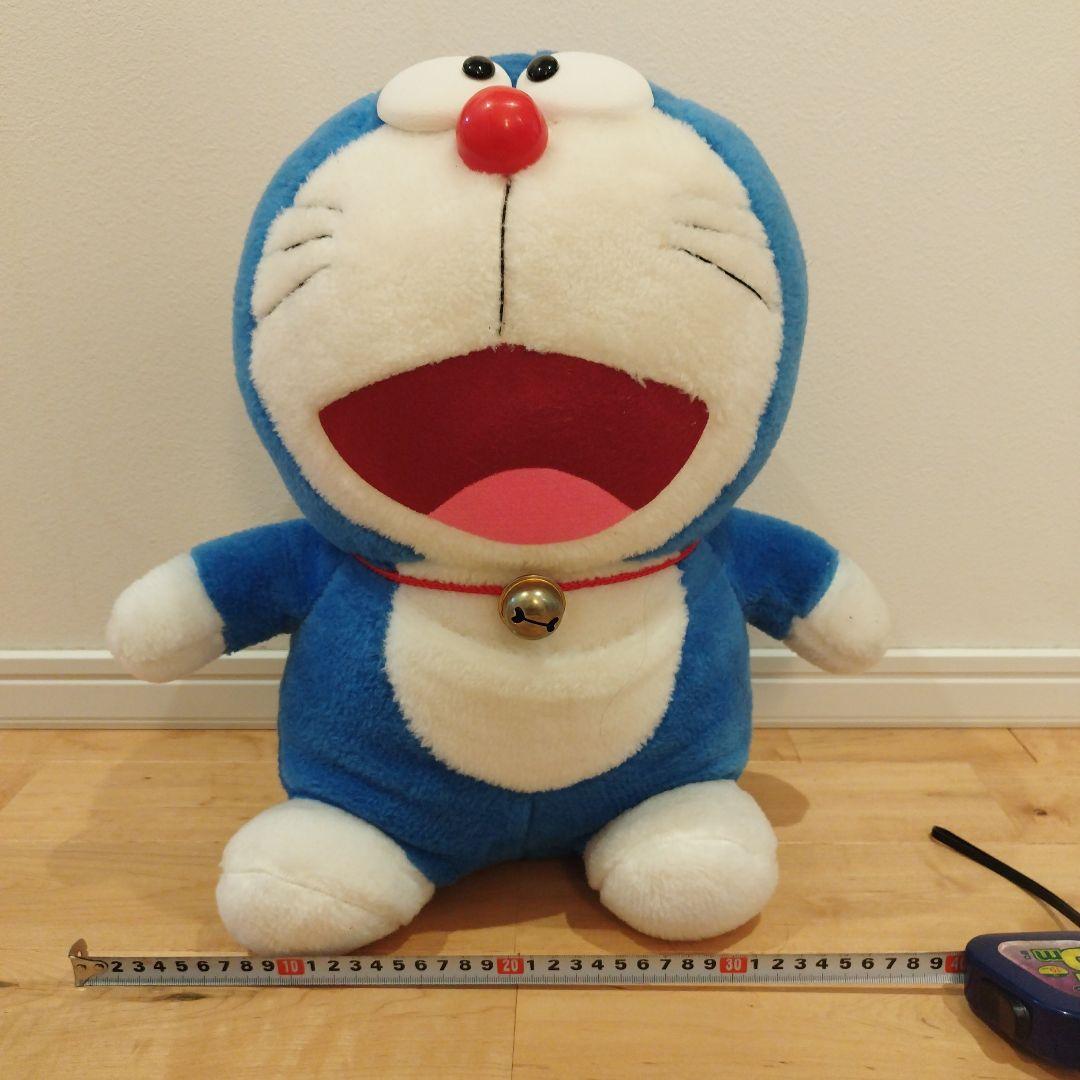 ドラえもん　 特大　ぬいぐるみ