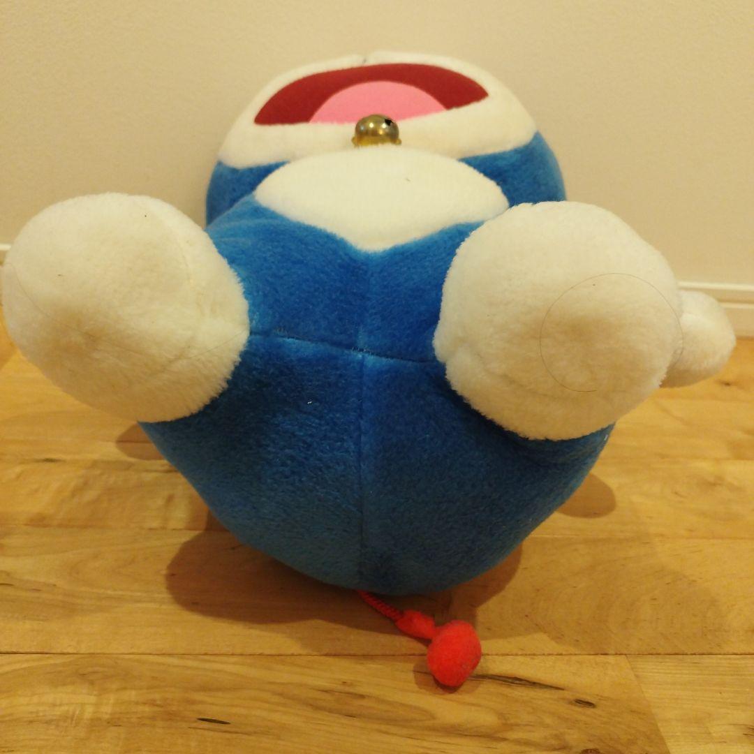 ドラえもん　 特大　ぬいぐるみ