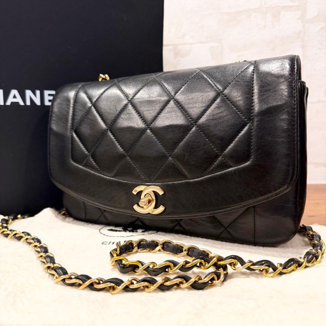 CHANEL ダイアナ22 フラップ マトラッセ ショルダーバッグ シャネル
