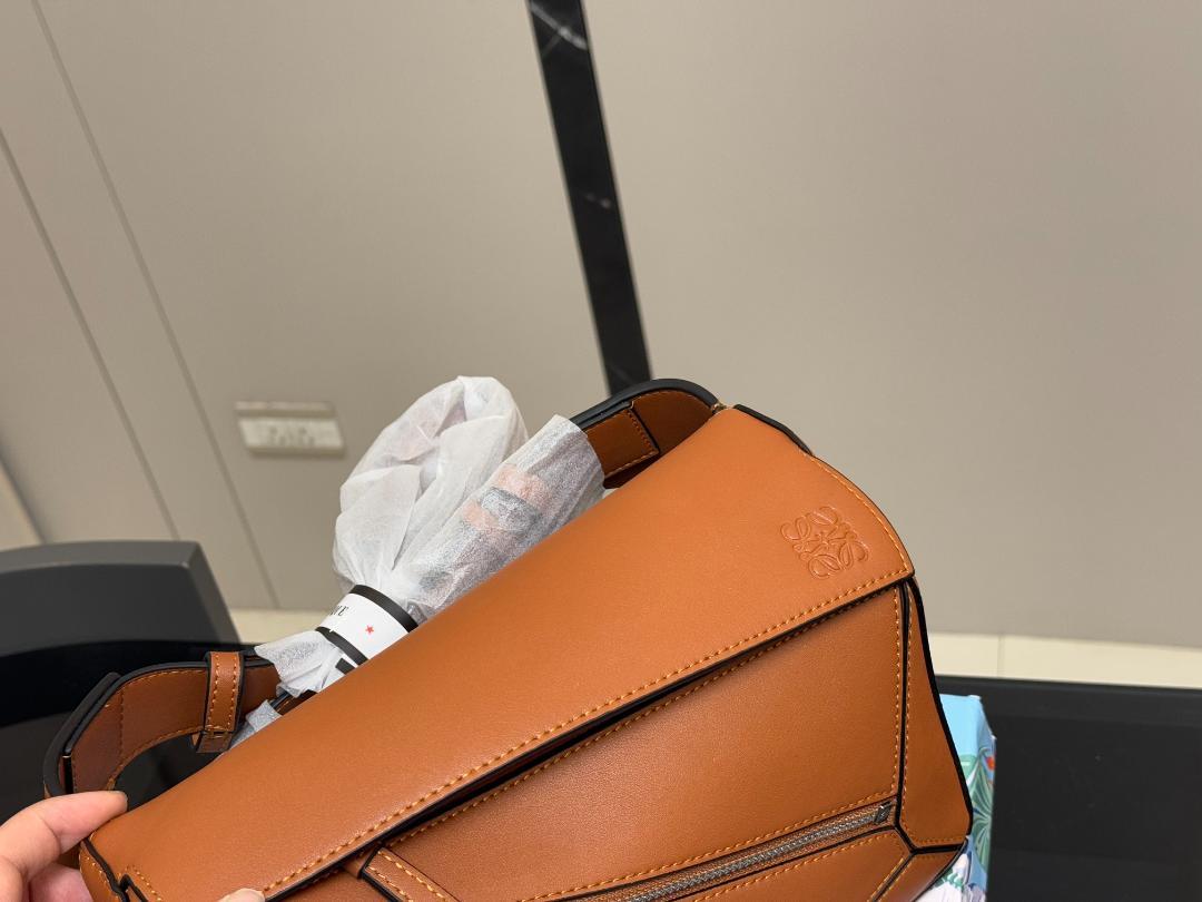 LOEWE パズルバッグ　ロエベ