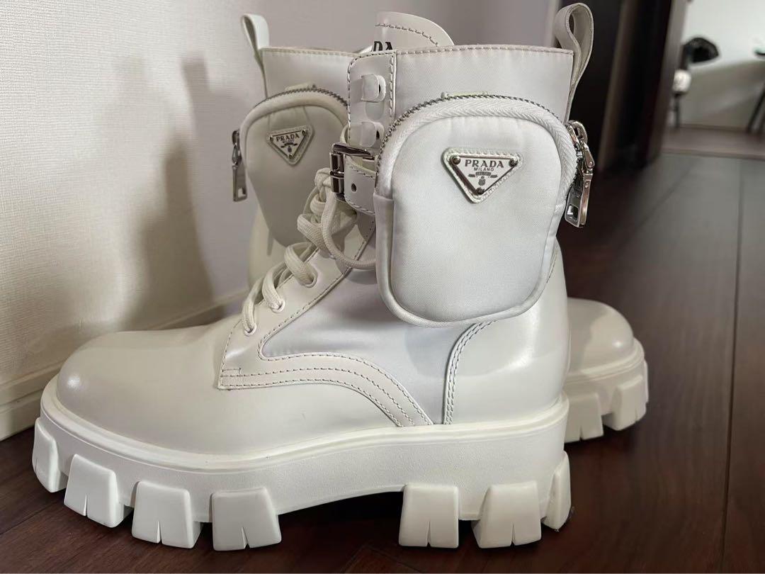 【タイムセール】PRADAモノリス ポーチ付きレザーRe-Nylonブーツ白 タイムセール】PRADAモノリス ポーチ付きレザーRe-Nylonブーツ白
