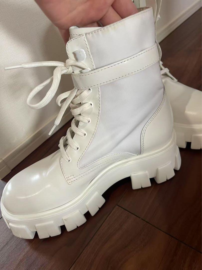 タイムセール】PRADAモノリス ポーチ付きレザーRe-Nylonブーツ白