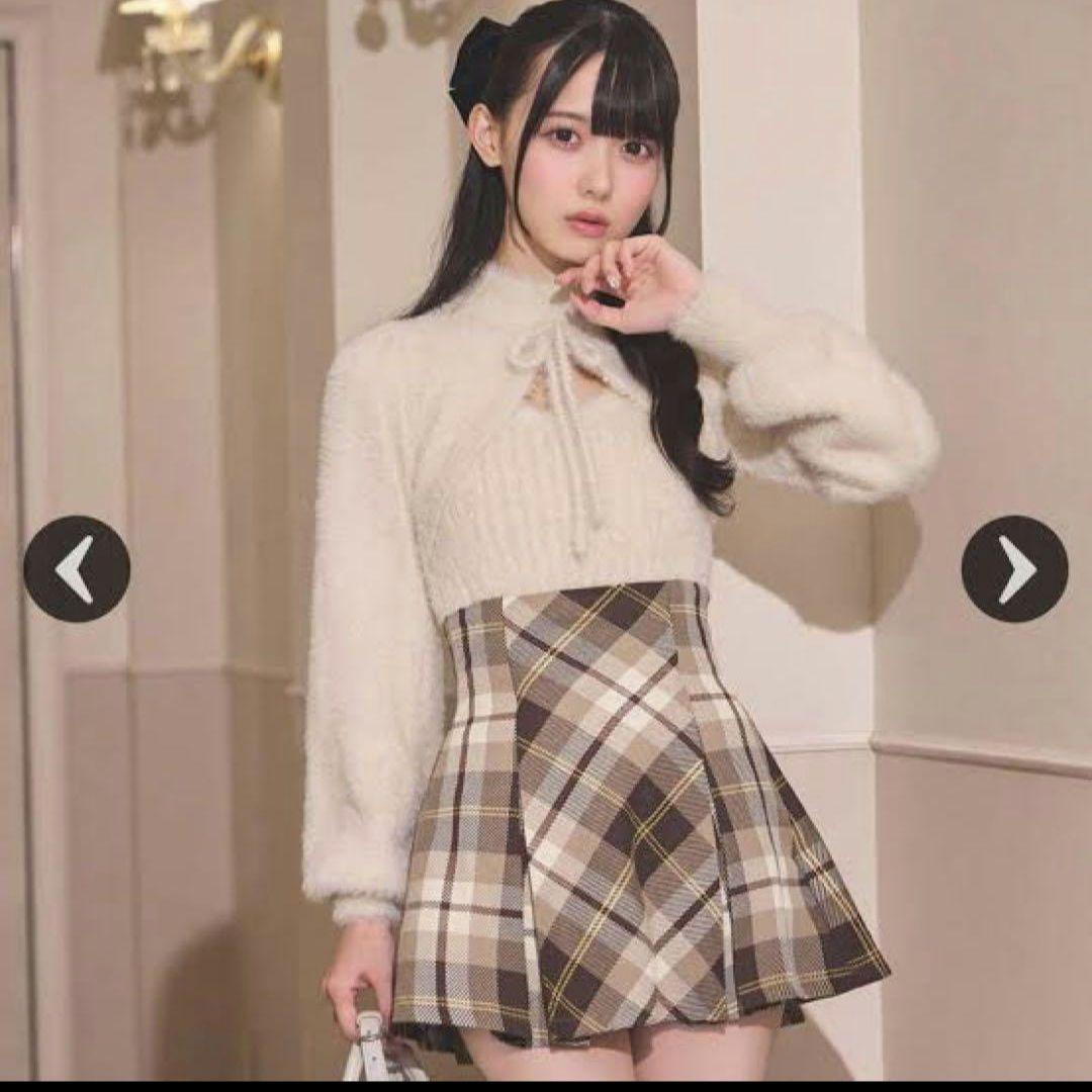 ミシェルマカロン シャギーニットトップス ブラック - メルカリ