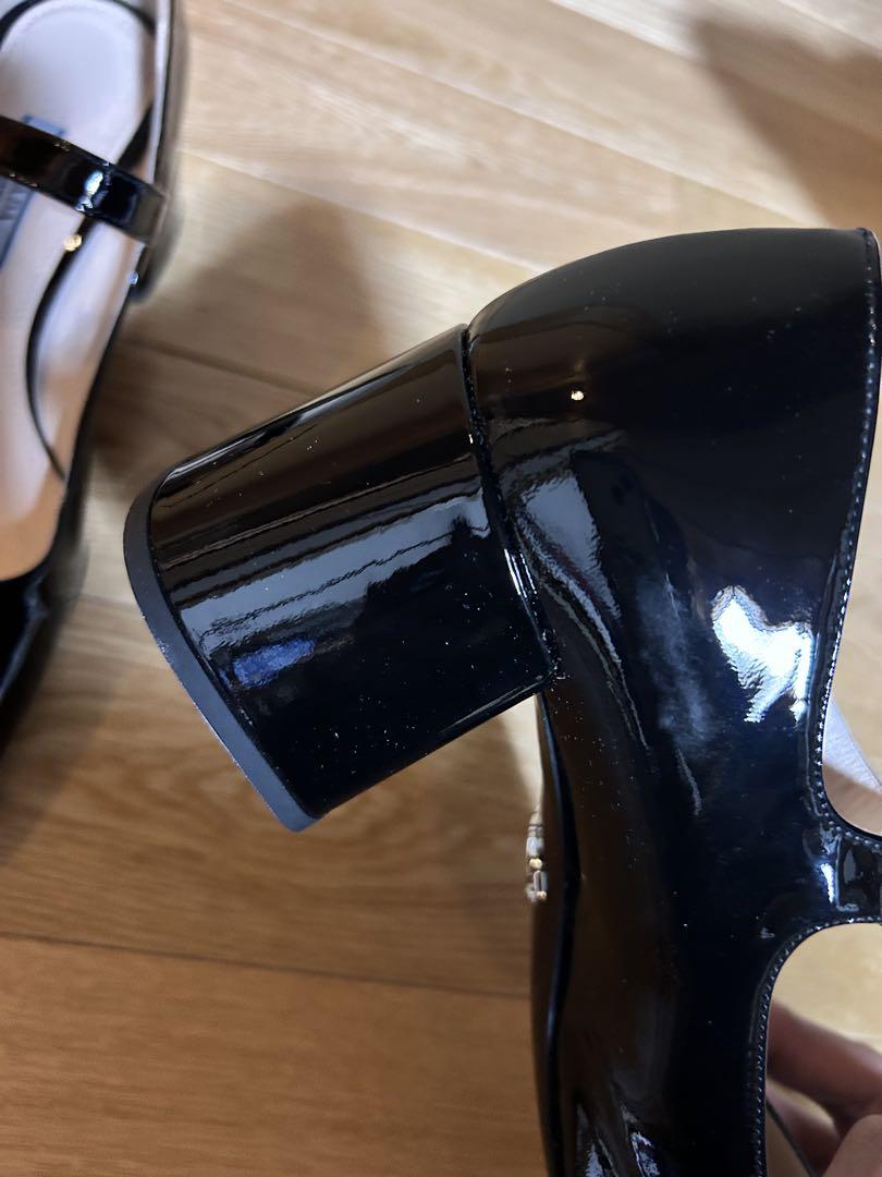 PRADA 黒 エナメル マリージェーン ハイヒール