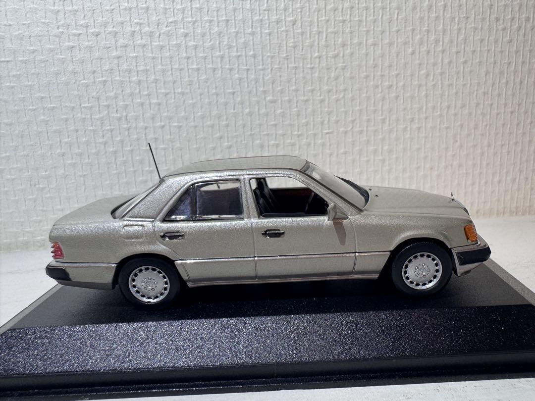 MINICHAMPS メルセデス・ベンツ 320 E1/43 MINICHAMPS メルセデス・ベンツ 320 E1/43