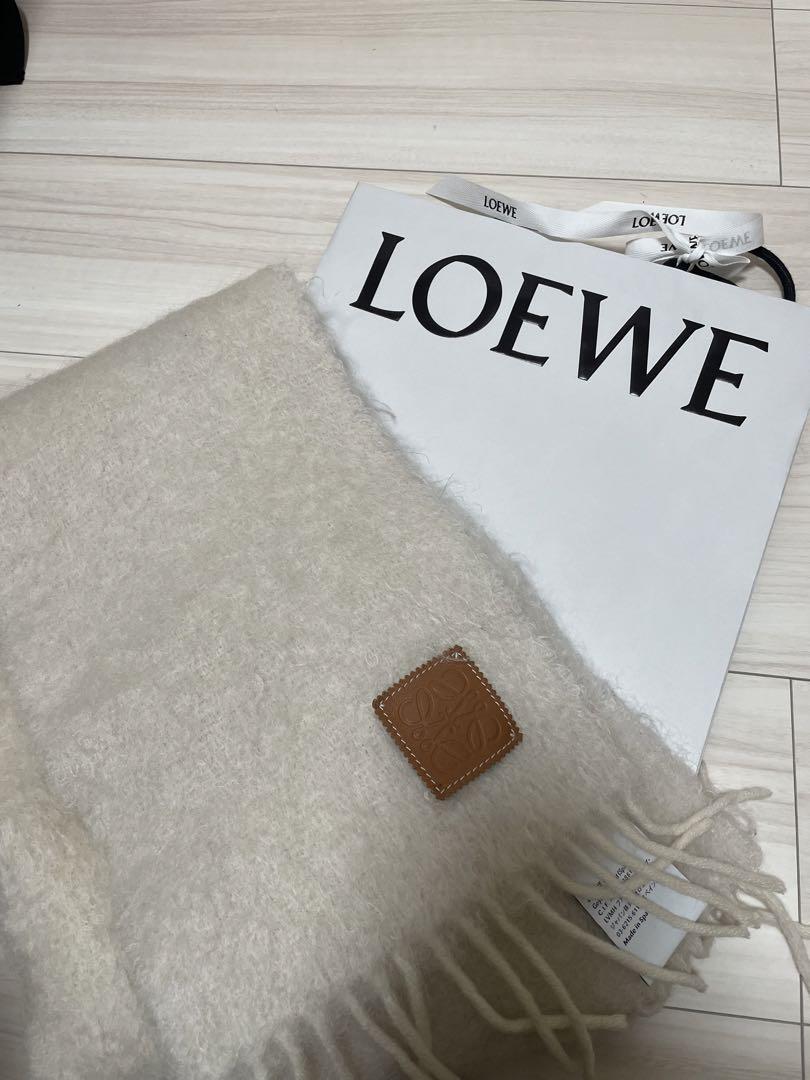 LOEWE ロエベ マフラー