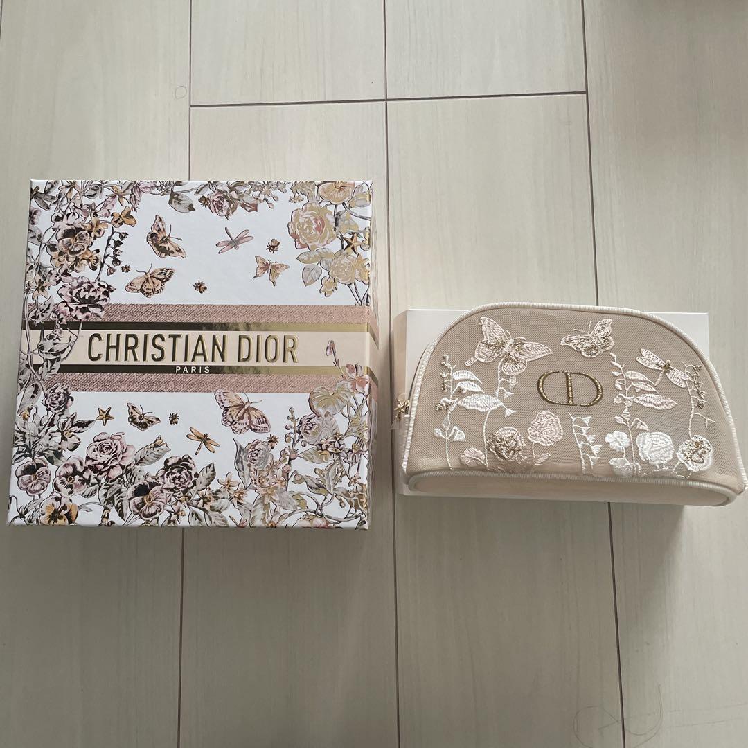 ボックス付き　DIOR ディオール　マザーズデイ　ポーチ　ノベルティ　母の日 10,260円