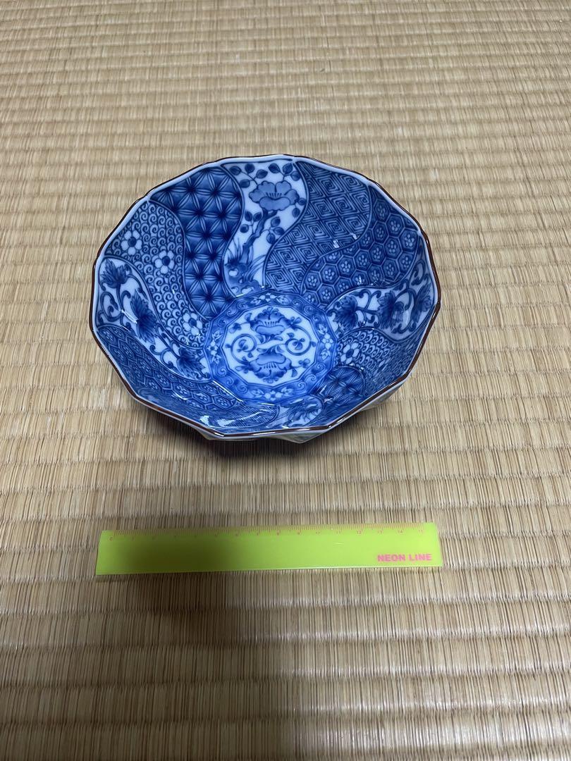 龍峰窯ネジリ鉢盛鉢